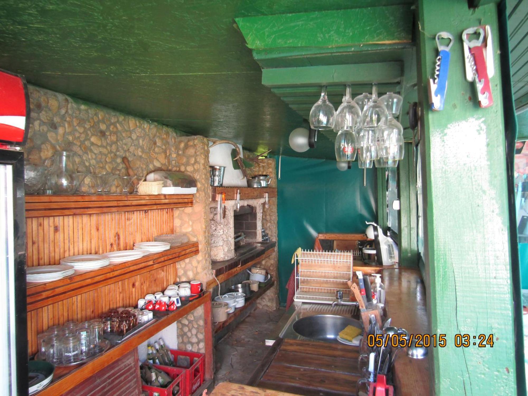 Hostel Papagal Varna Eksteriør billede