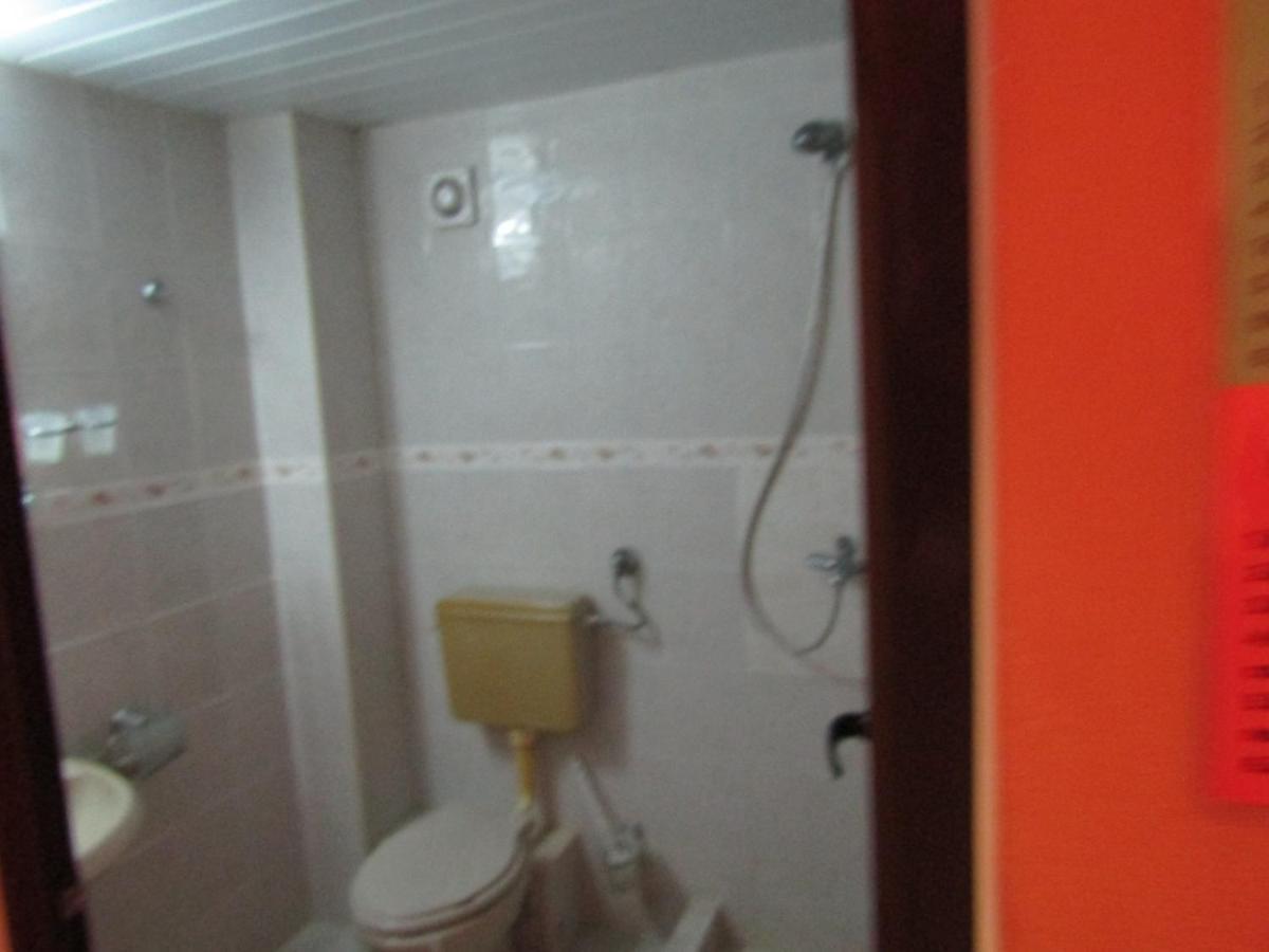 Hostel Papagal Varna Eksteriør billede